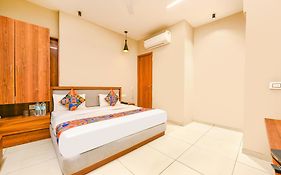 Fabhotel Dc Premium